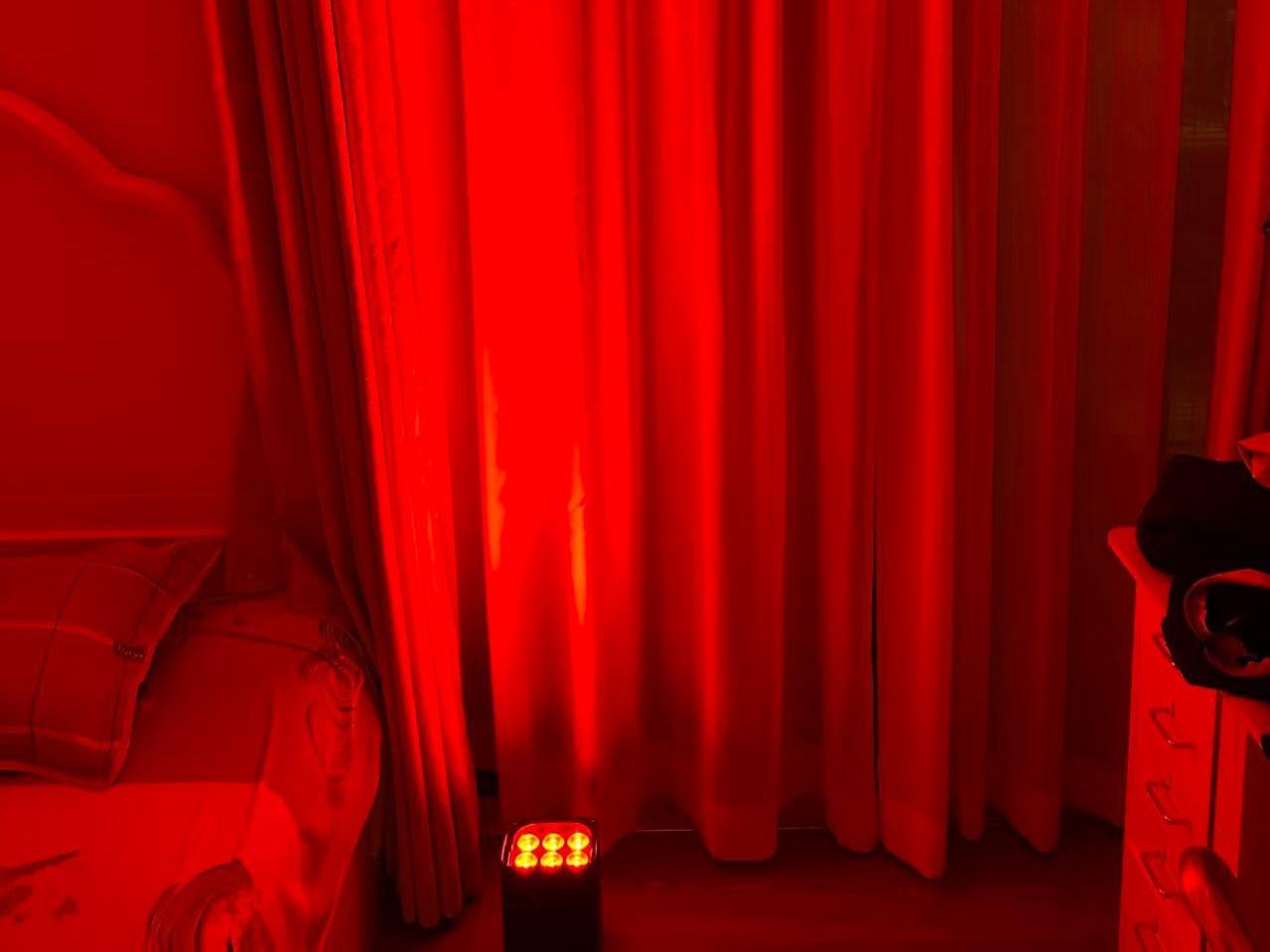 Battery powered uplighting 3